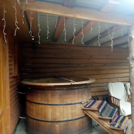 宾馆 людмила 库尼贡达